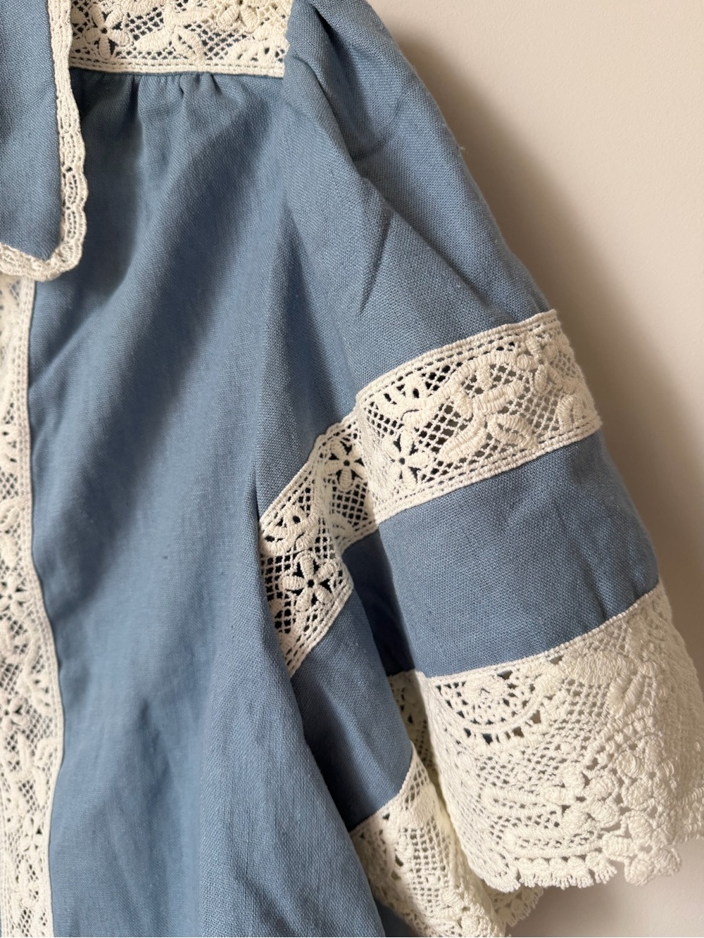 Blue short sleeve button up blouse with Cream Lace Trim - Picture 3 of 6